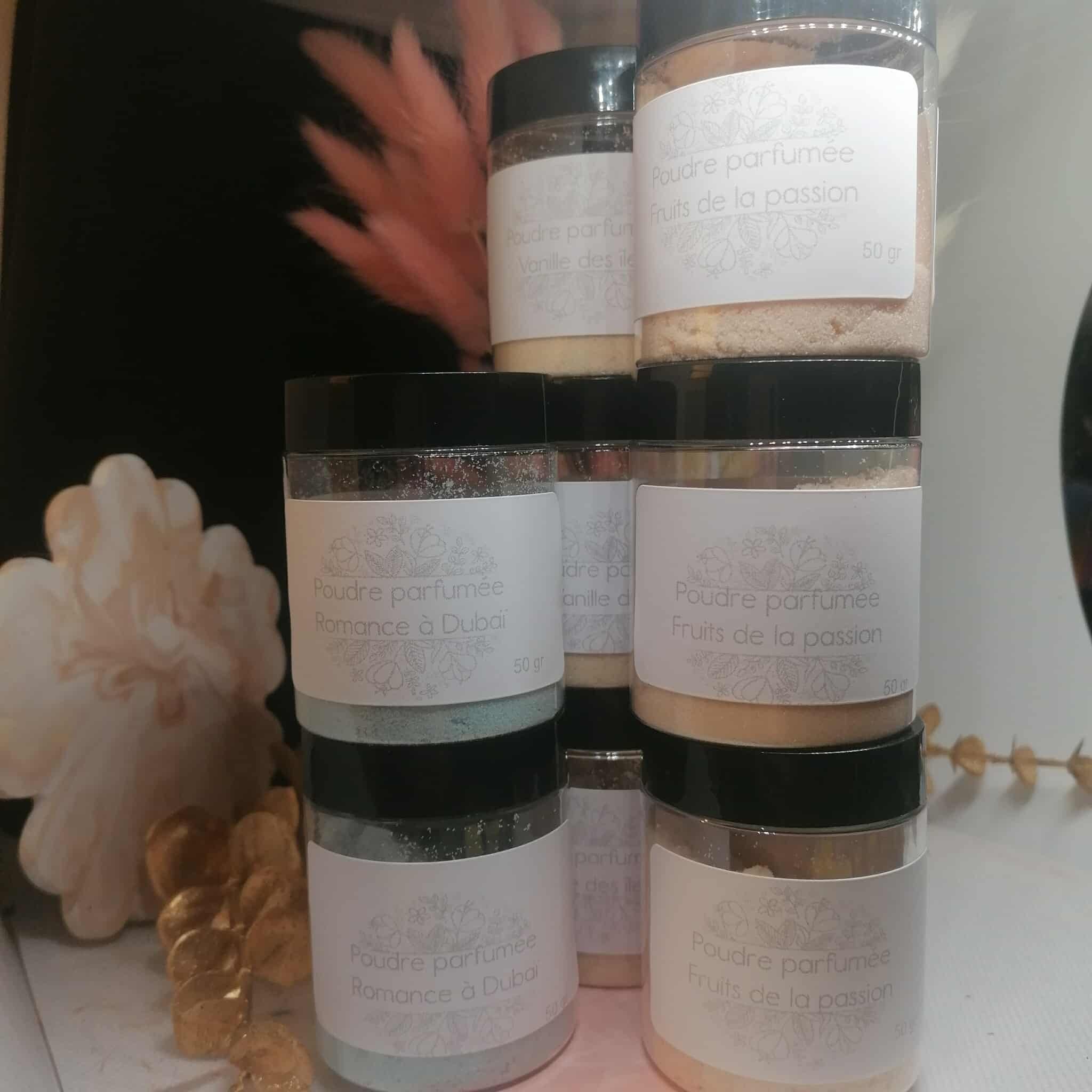 Poudre parfumée pour aspirateur